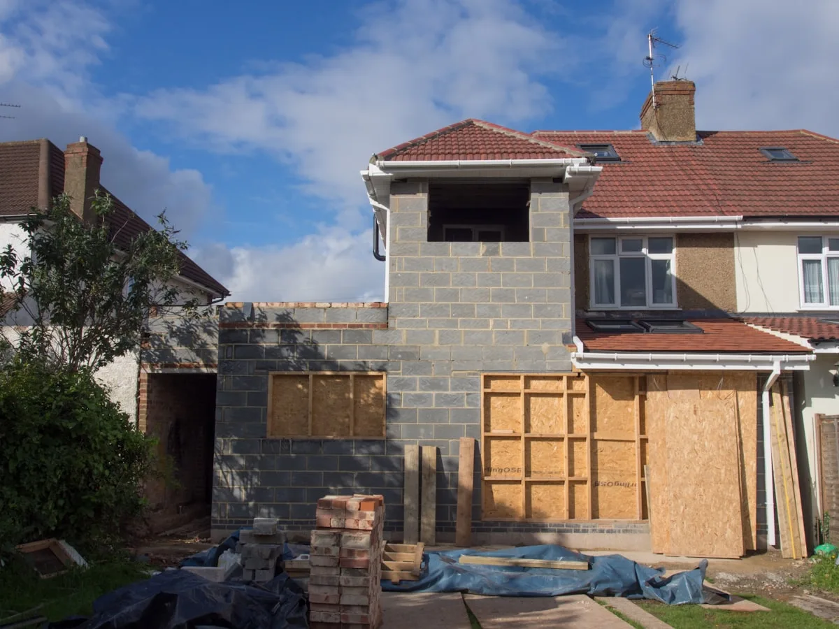 L'arrière de la maison au début du chantier